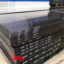 Polycarbonate solid sheet UV resistant