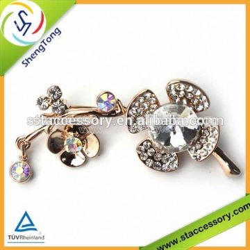 artificial brooch 2014 jewelry factory Flower crystal Brooch