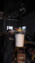 vacuum lifting machine for barrels, pails,drums