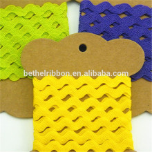 Cheap best sell red and white striped ric rac ribbon