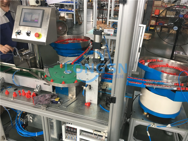 Automatic multi- function plastic push pull cap assembly machine