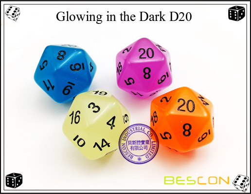 Glowing in the dark 20 sides dice