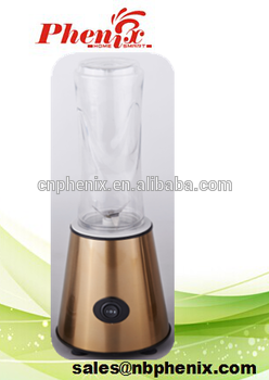 Portable personal juicer blender smoothier maker