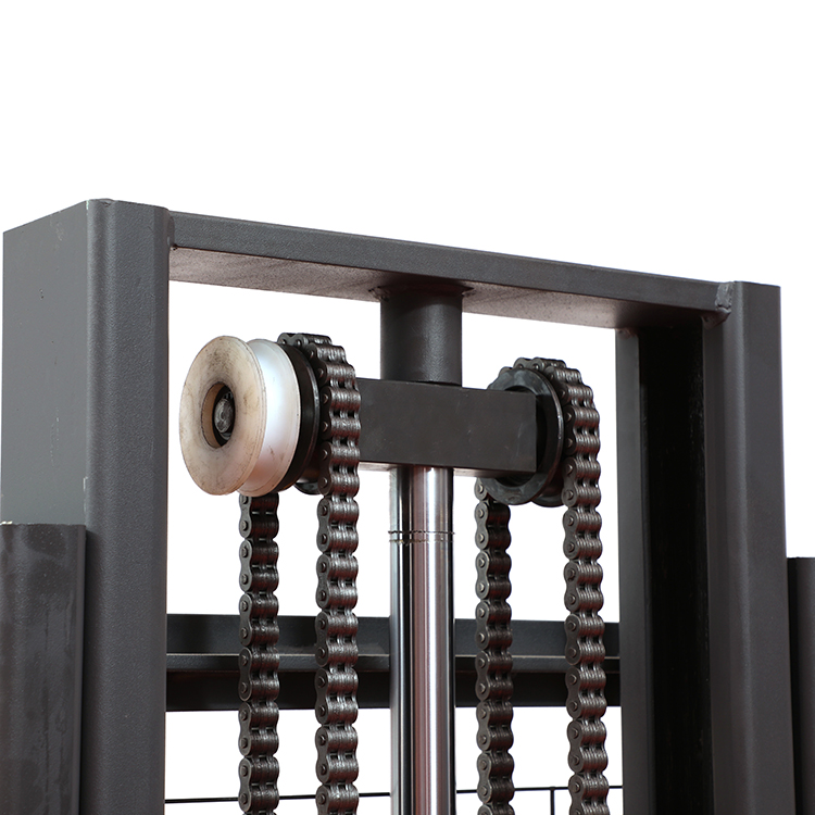 รถยกแบบหมุนถังไฟฟ้าแบบเต็มรูปแบบ Full Electric Drum Rotator Stacker