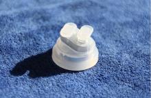 30mm Pharmaceutical flip cap for I.V. bottle closure