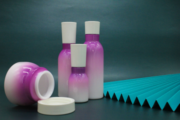 Violet glass bottle Cosmetic set