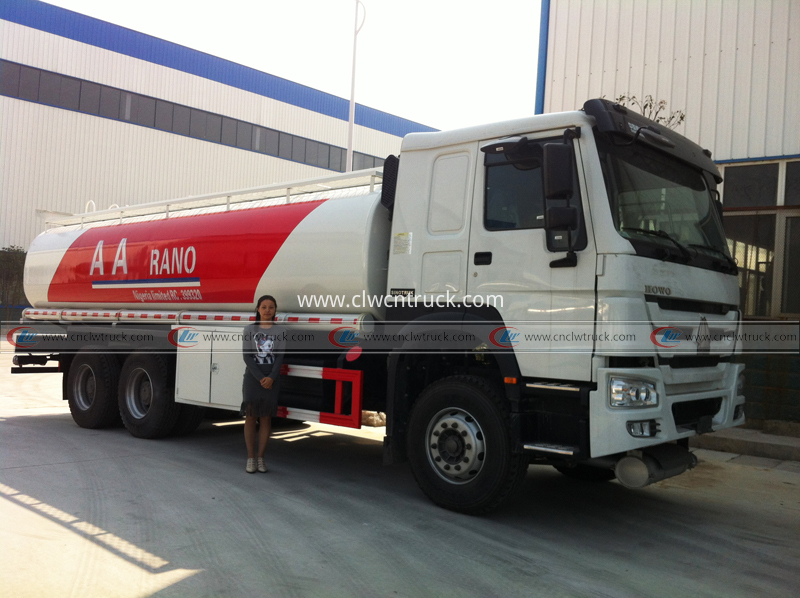 oil transport truck 4