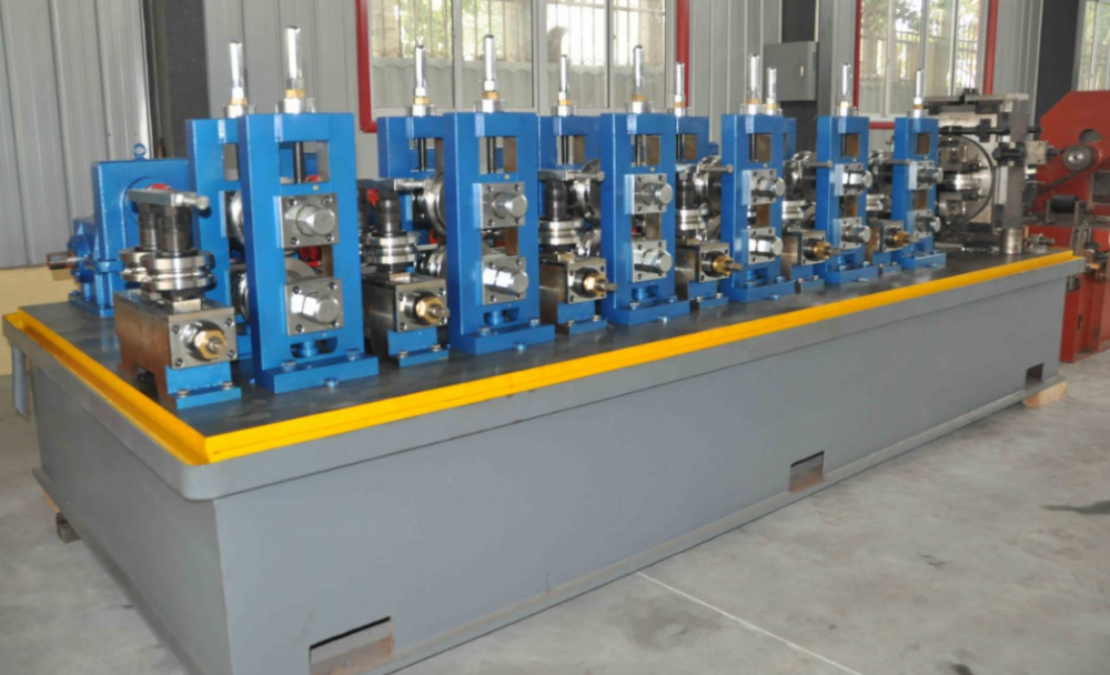 Square tube mill welding line