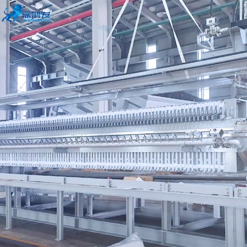 Automatic filter cloth cleaning filter press