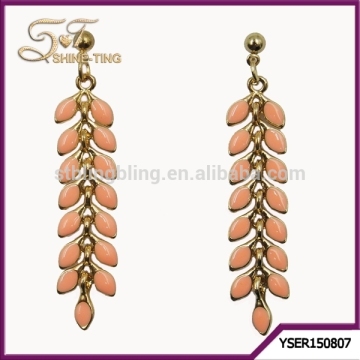 New style long chain leaf shaped pendant earring