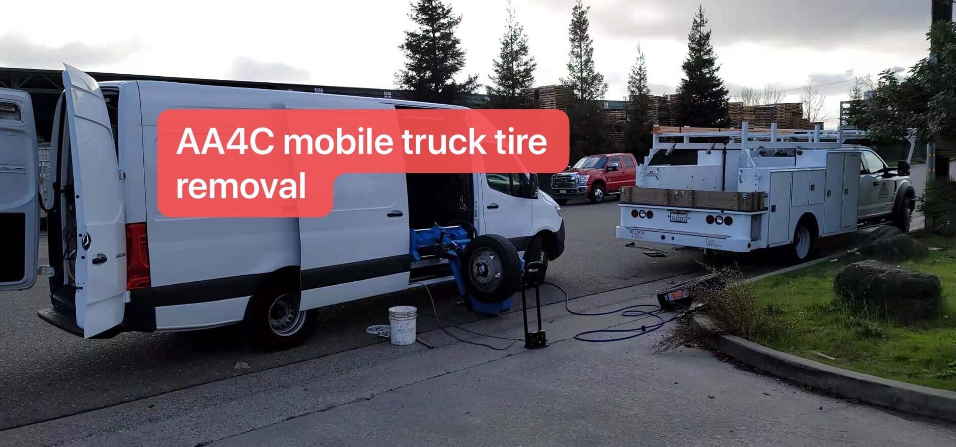 AA4C Mobile truck tire changer truck tyre changing machine AA-MTTC26S