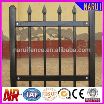 Living area spear top tubular steel fence and slide gate(manufacturer)