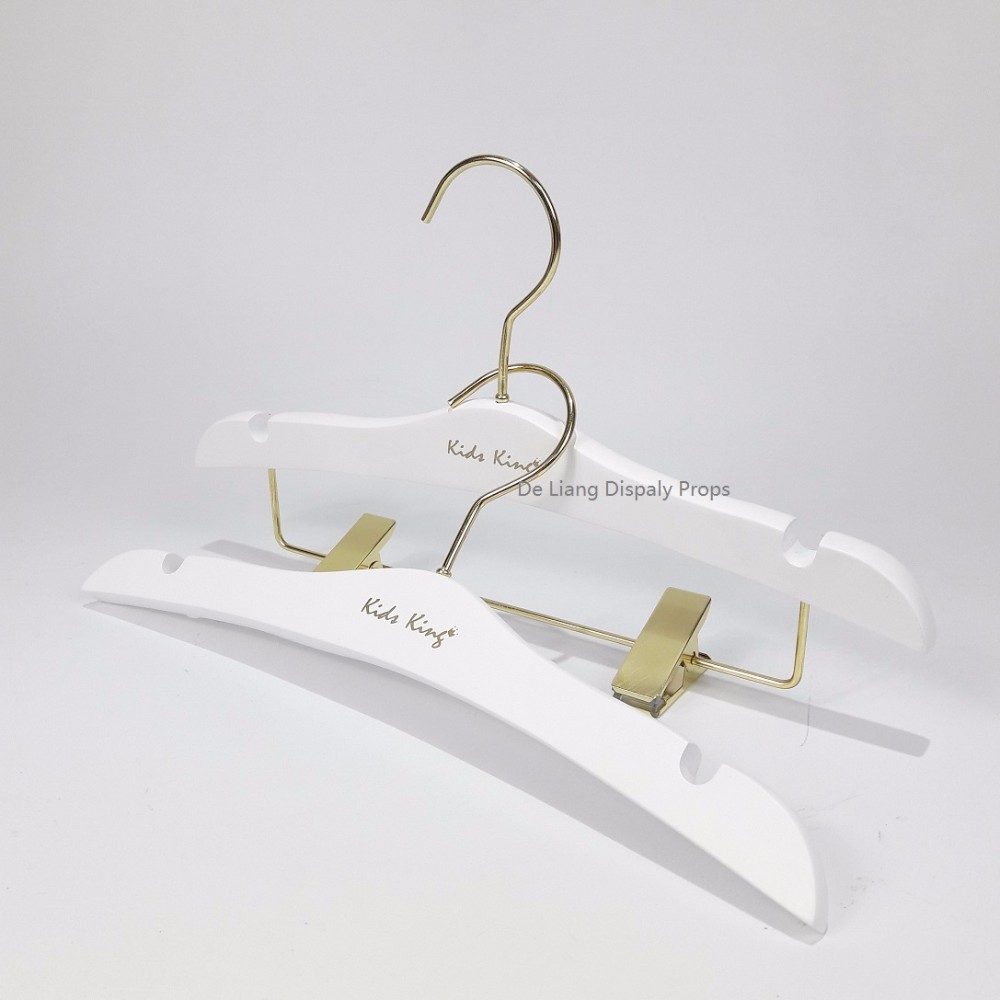 Children Matt white color wooden hanger for kids top and bottom wooden hanger with antique gold round hook hanger with clips