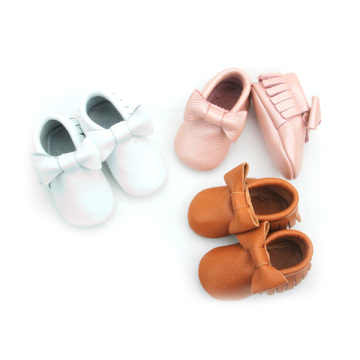 Color style wholesale baby moccasin shoes with shenzhen