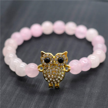 Pulsera de piedras preciosas elástica y cuentas redondas de cuarzo rosa de 8 mm con una pieza de aleación de búho Diamante