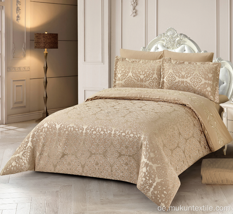 King-Size-Bettwäsche-Set aus Jacquard-Steppdecke