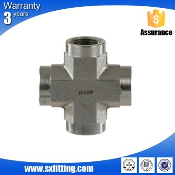 Hydraulic Carbon Steel 4-Way Cross Pipe Hydraulic Fitting