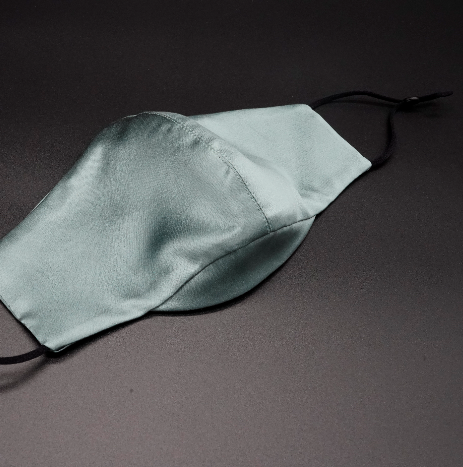 Smooth Breathable Silk Face Mask Smooth Breathable Silk Face Mask