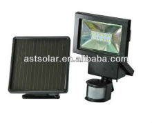 Solar flood light with PIR sensor