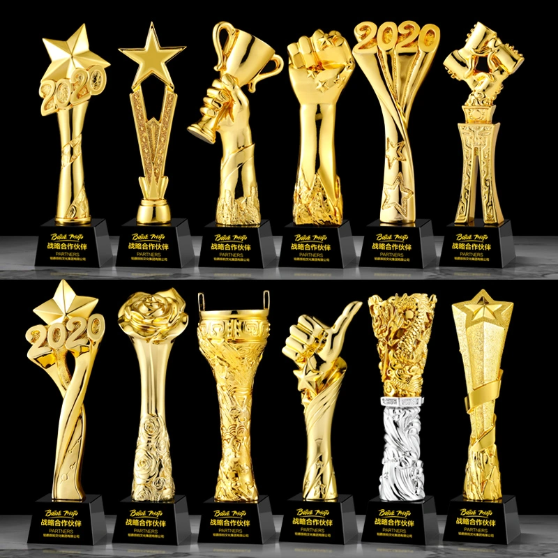 High Quality Custom New Design Engraved Gold Souvenir Award Resin Trophies