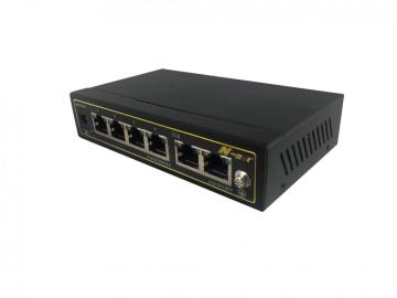 Unmanaged PoE Ethernet Auto-check switch