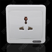 AM86 3 Pin Wall Socket
