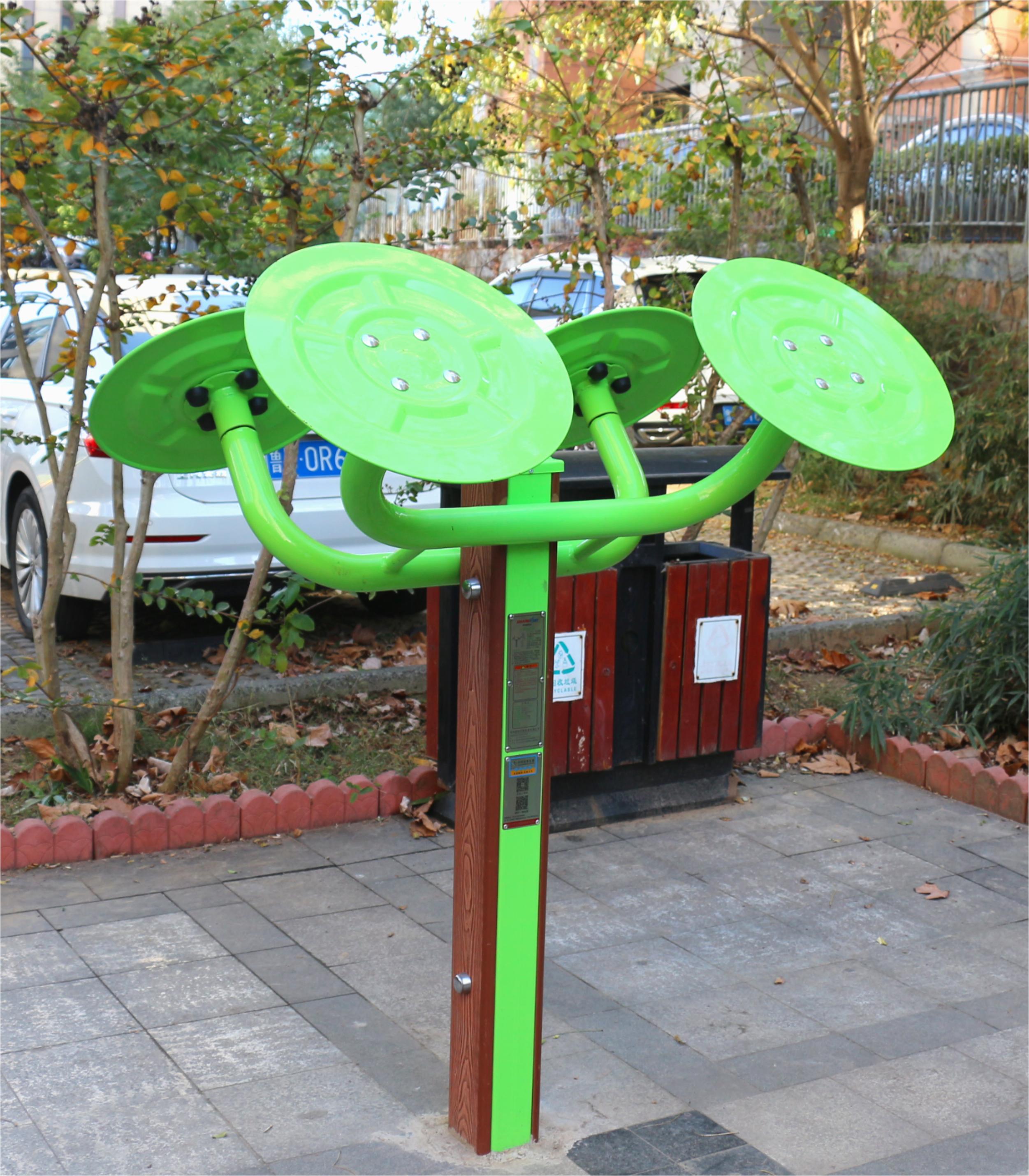 Оборудование для фитнеса на открытом воздухе Outdoor fitness equipment