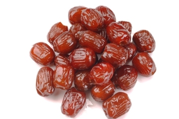 Preserved red dates