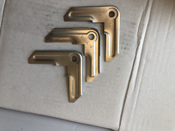 Galvanized Steel Duct Flange Corner Metal Stamping