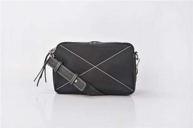 Newest Standard Portable Zip Nylon Handbag