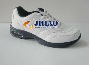 white leather casual shoes