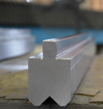 Debugging Free Universal Bending Lower Mold