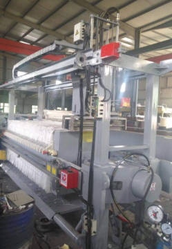 Filter Press With Cloth washing and shaking system