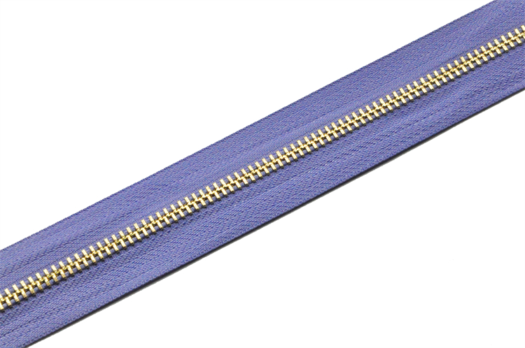 Aluminium plating titanium color metal zipper roll