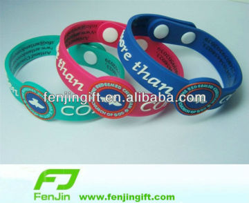 rubber wristbands snap bracelet