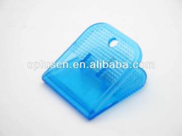 MEDIUM SQUARE PLASTIC CLIP