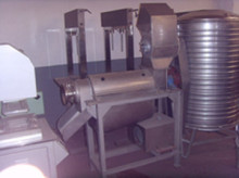 Fruit & Vegetable Crusher