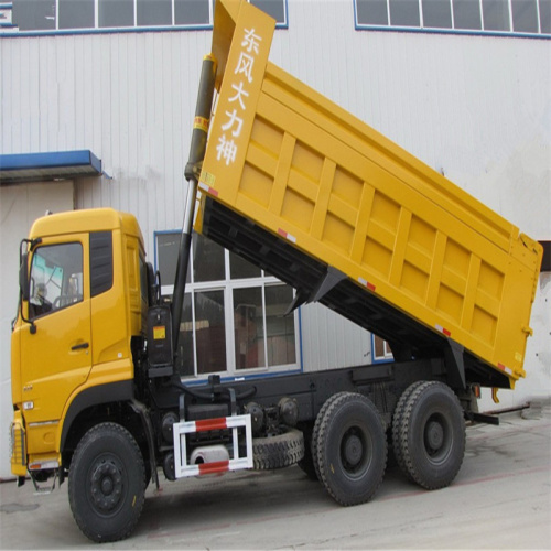 camion à benne basculante avec 6x4