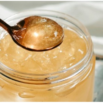 Masque visage hydratant au miel de curcuma