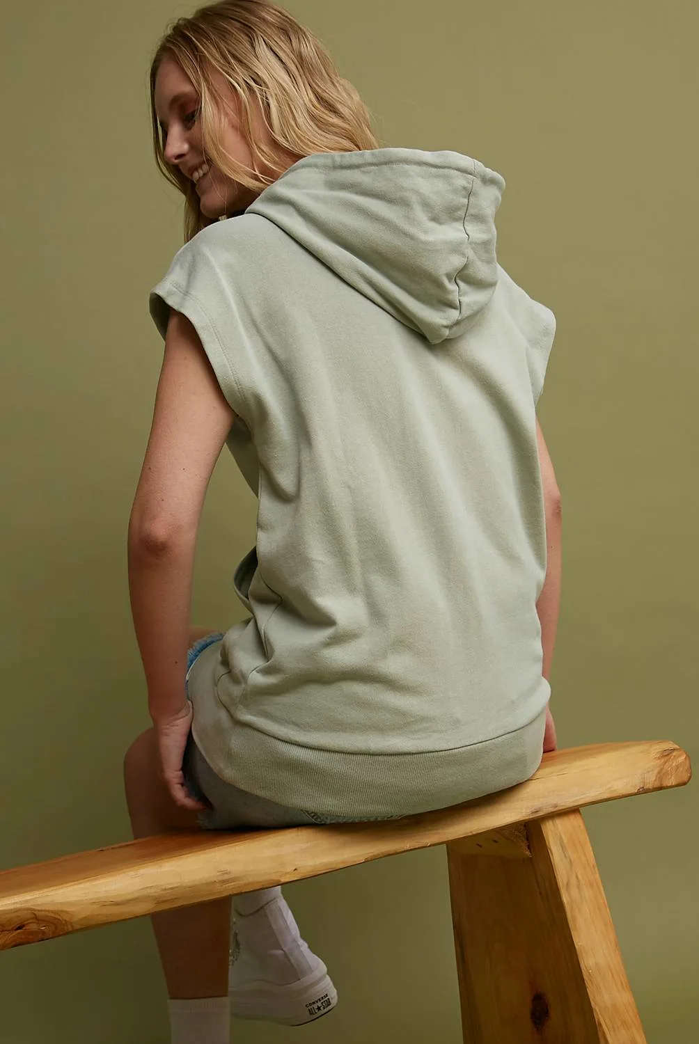 Womens Sleeveless kangaroo Pocket Hoodies