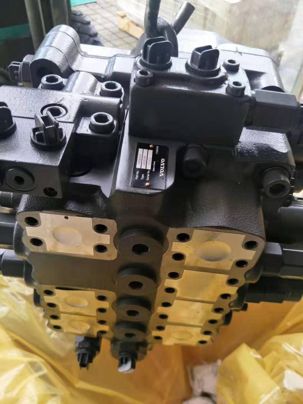 Komatsu D275AX-5-KO Control Valve 723-64-22400