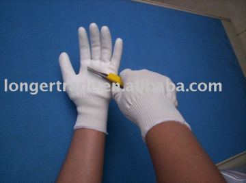 Cut protective gloves