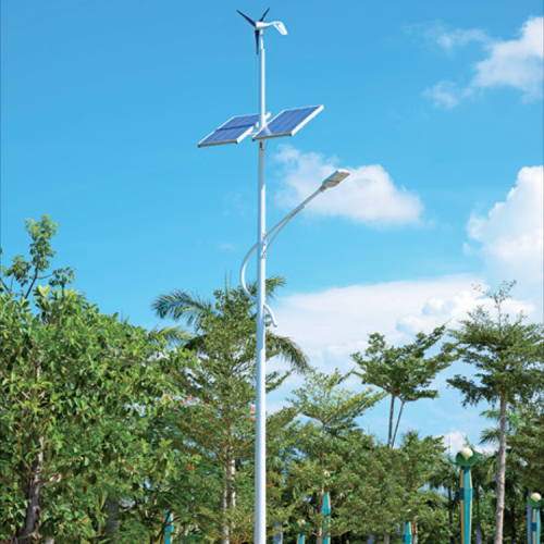 Le réverbère solaire hybride solaire de turbine 60w a mené le réverbère solaire, les lampes jumelles 40W ont mené le réverbère