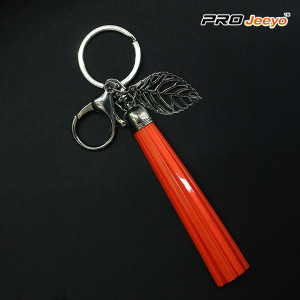 Keychain de câble d&#39;USB de foudre de rouge de Tassle