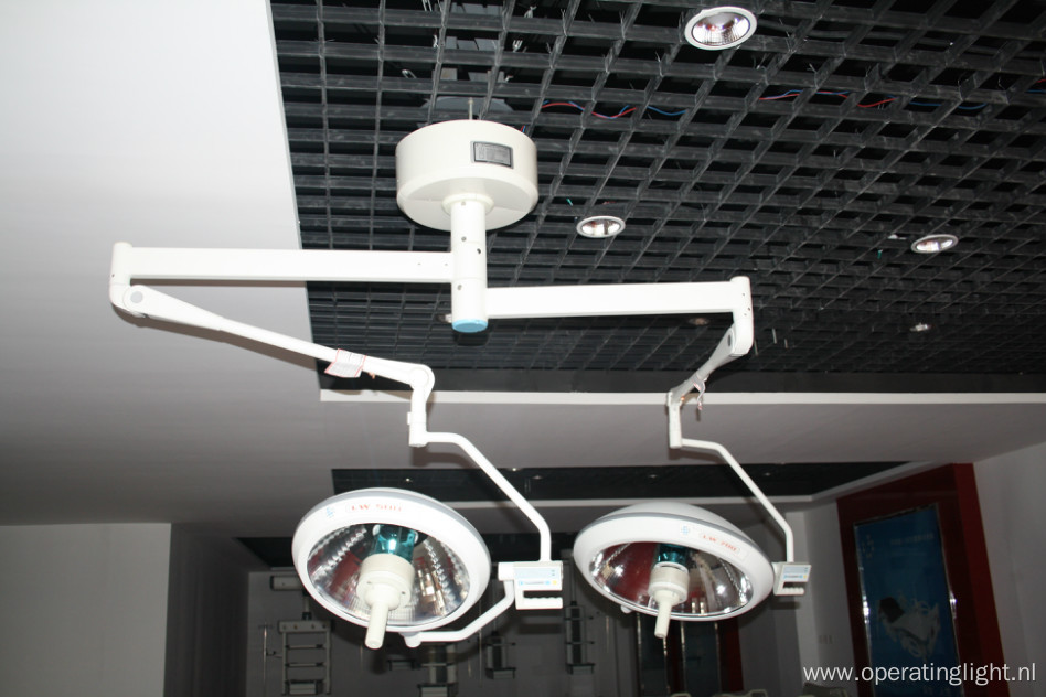 Halogen double dome operating lamp