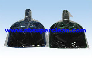 Plastic dustpan with brush