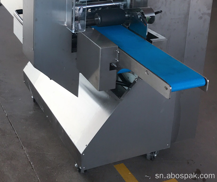 Semi-Automatic Face Mask Knf 95 Flow Packing Machine