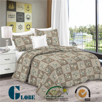 100% polyester quilted bed sheet patchwork quilt