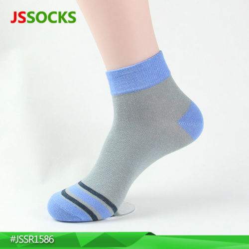 Comfortable polyamide socks for boys with blue toe