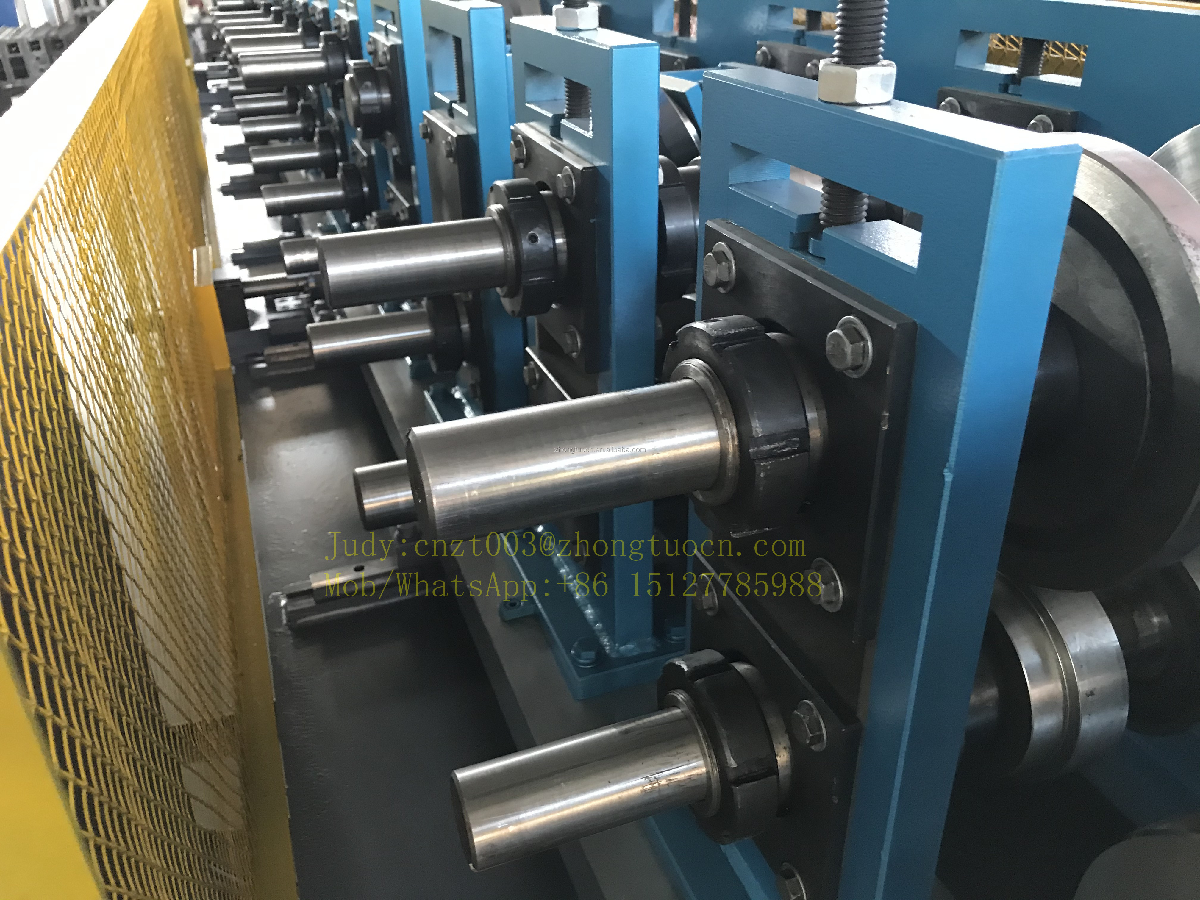 High speed stud and track profile roll forming machine